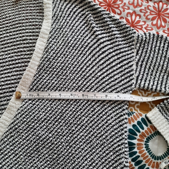 Eileen Fisher Cardigan - Picture 3 of 4